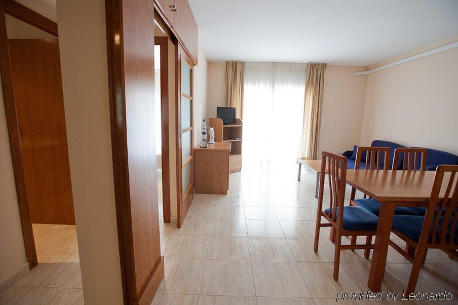 Apartaments Costamar Calafell Room photo